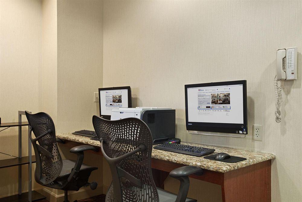 Hilton Garden Inn Hoffman Estates Esterno foto