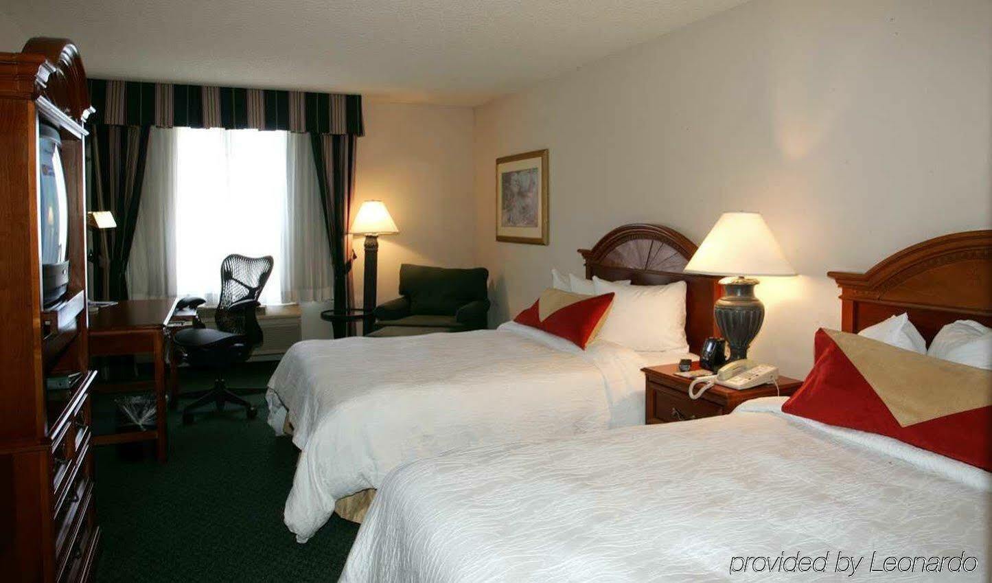 Hilton Garden Inn Hoffman Estates Esterno foto