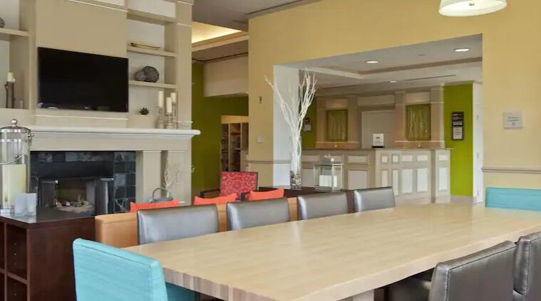 Hilton Garden Inn Hoffman Estates Esterno foto